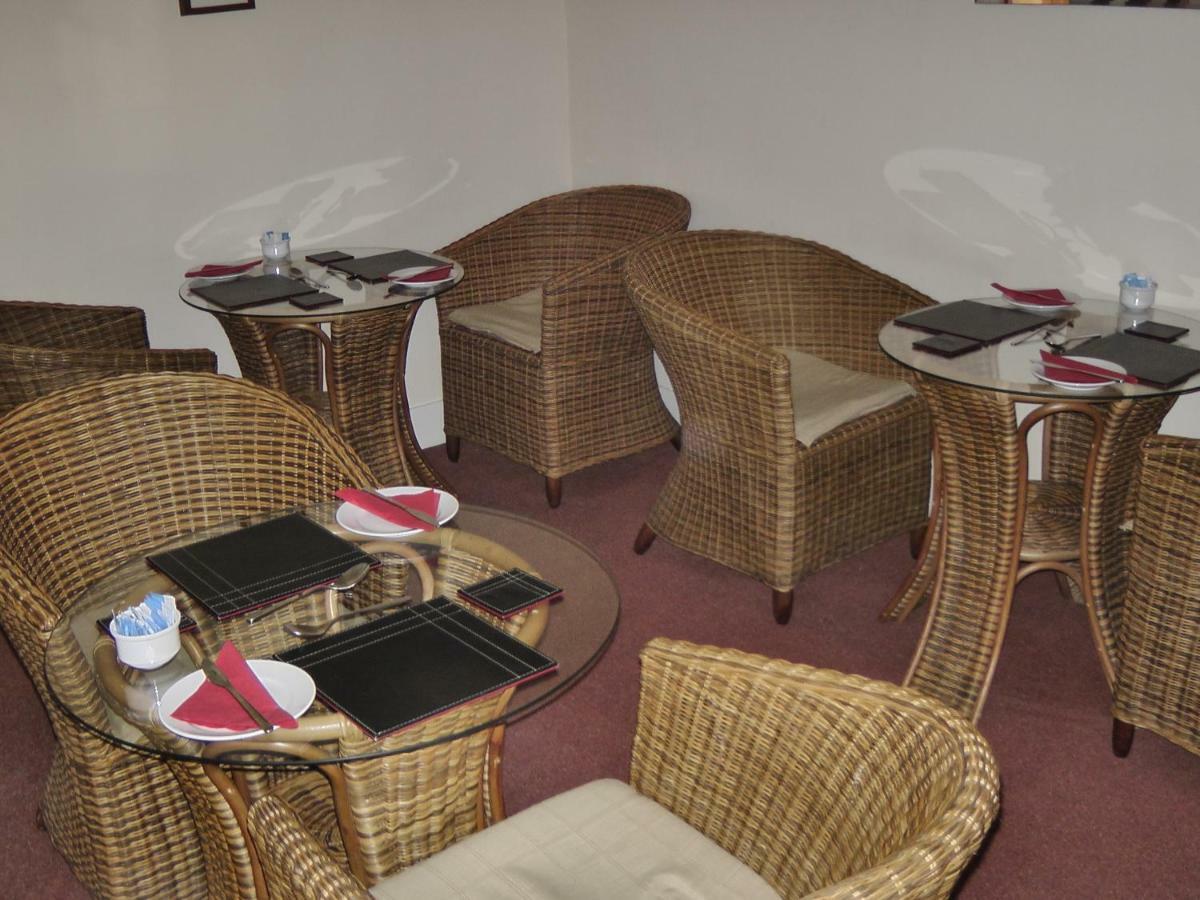 Beeches Guest House Dyce Buitenkant foto