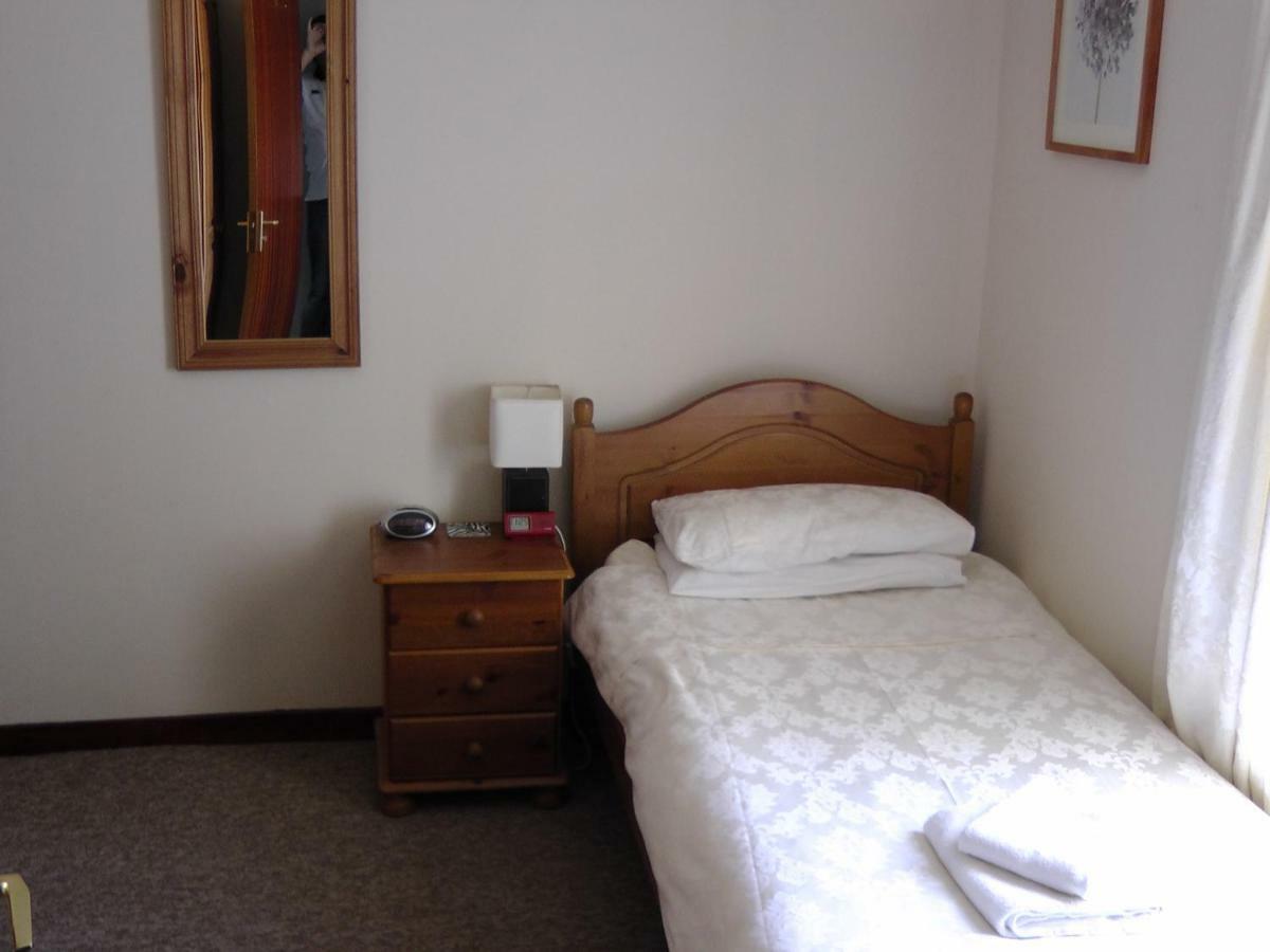 Beeches Guest House Dyce Buitenkant foto
